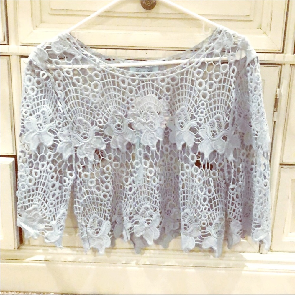 Carry Me Closely Crop